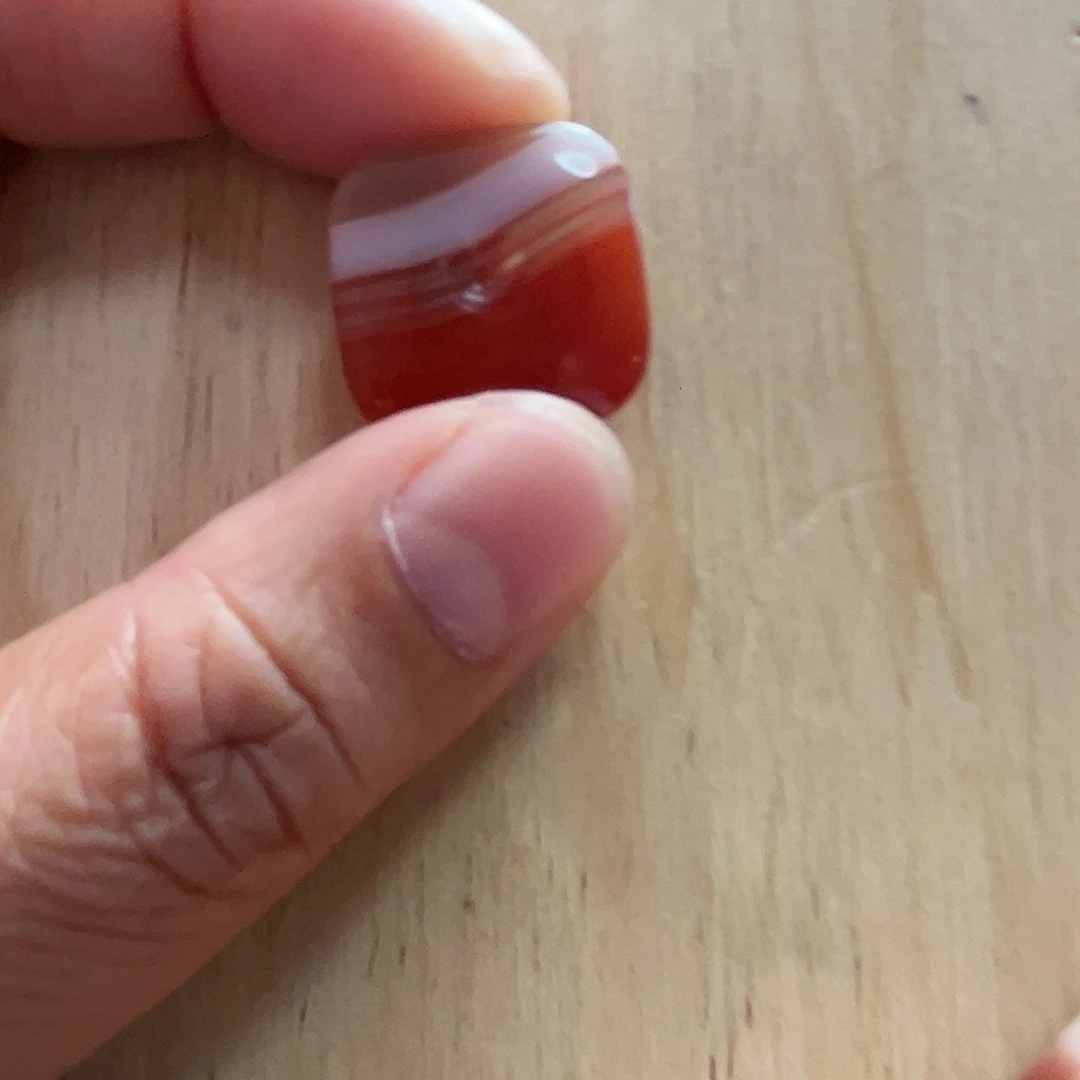 南红玛瑙合金颈饰