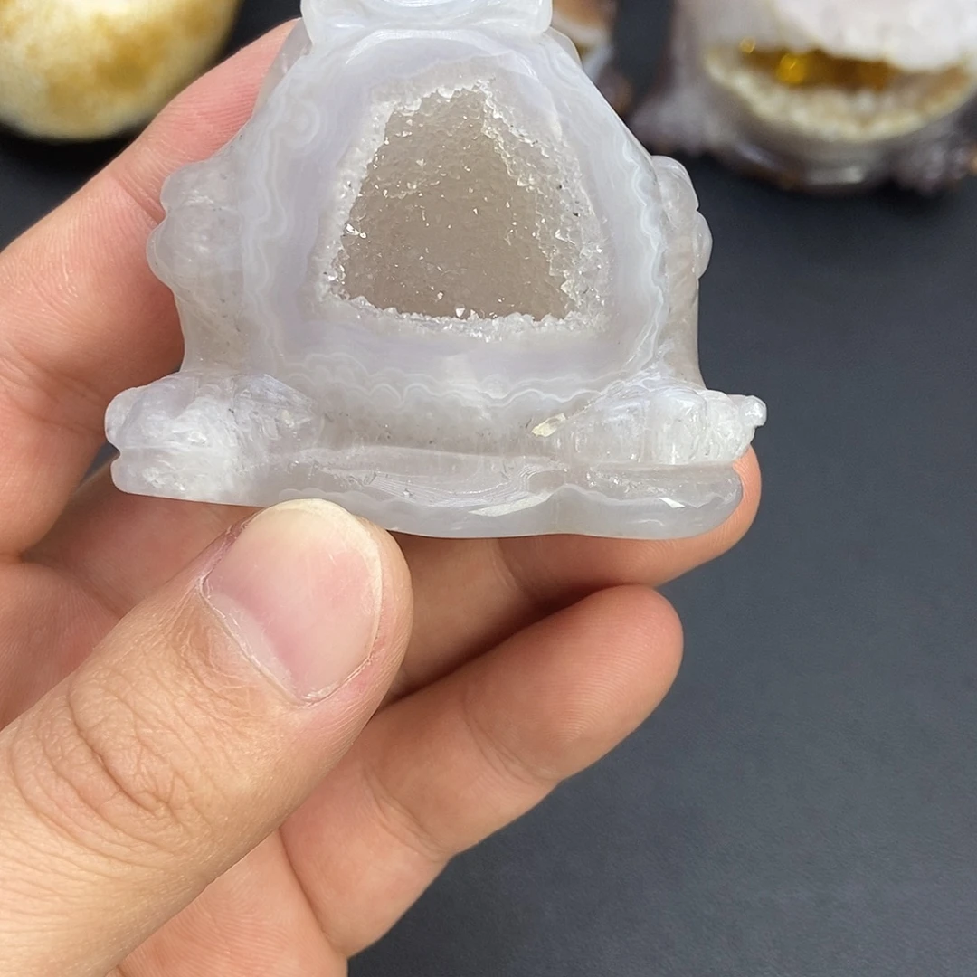 玛瑙/玉髓未镶嵌珠宝奇石