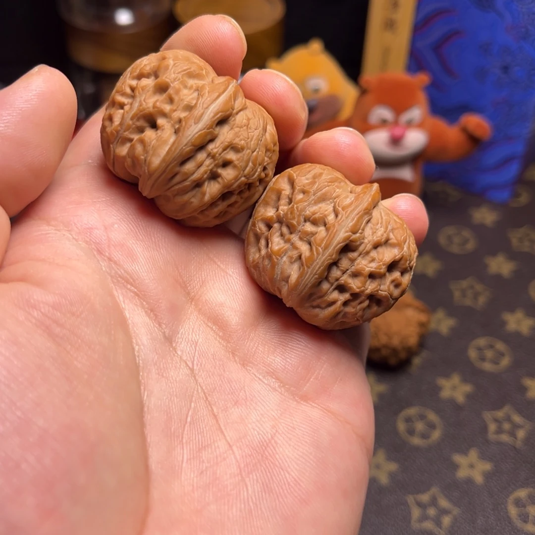 文玩核桃把件38全品元宝