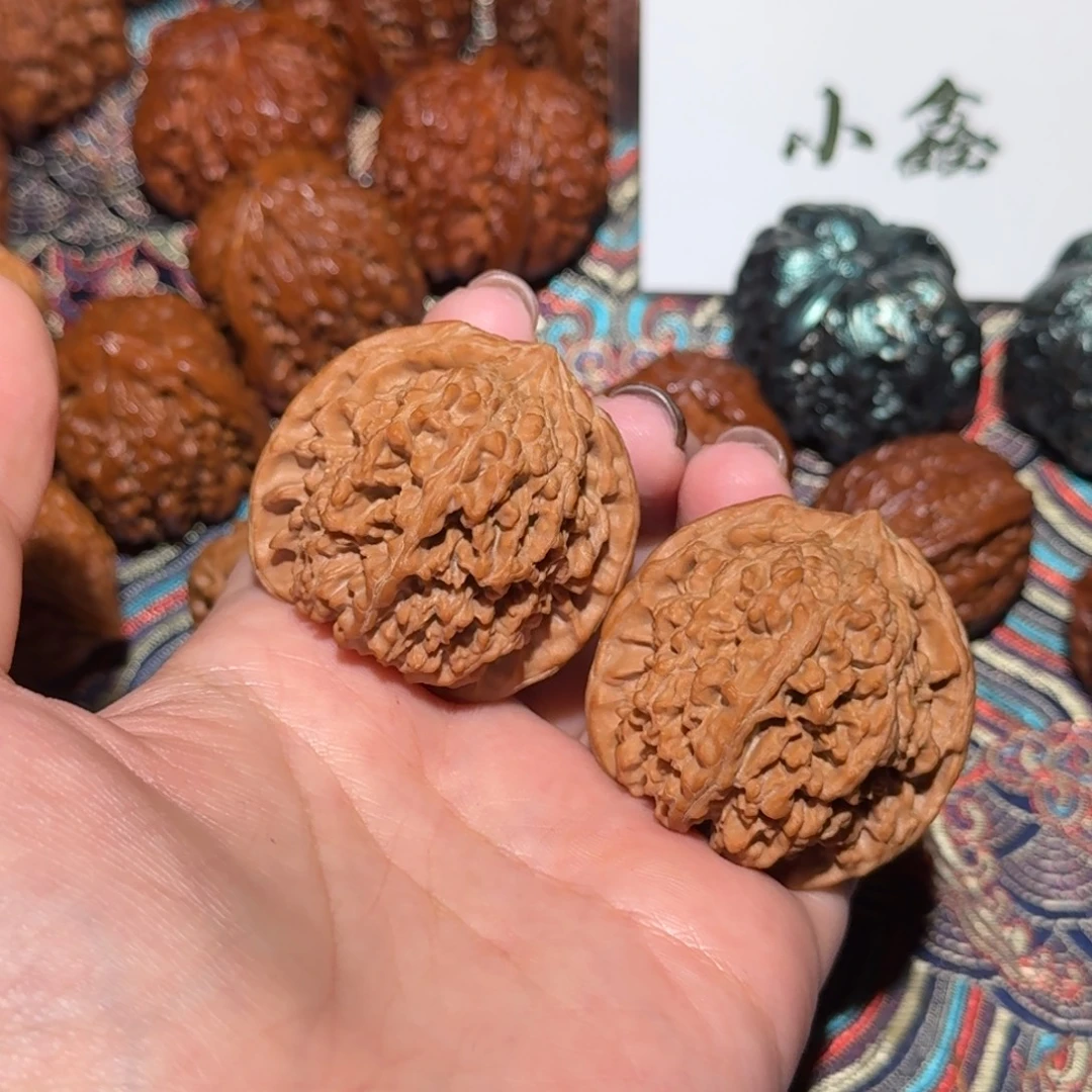 三***团核桃把件243号41满天星文玩核桃
