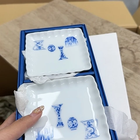 蓝*瓷器。瓷器。瓷器。