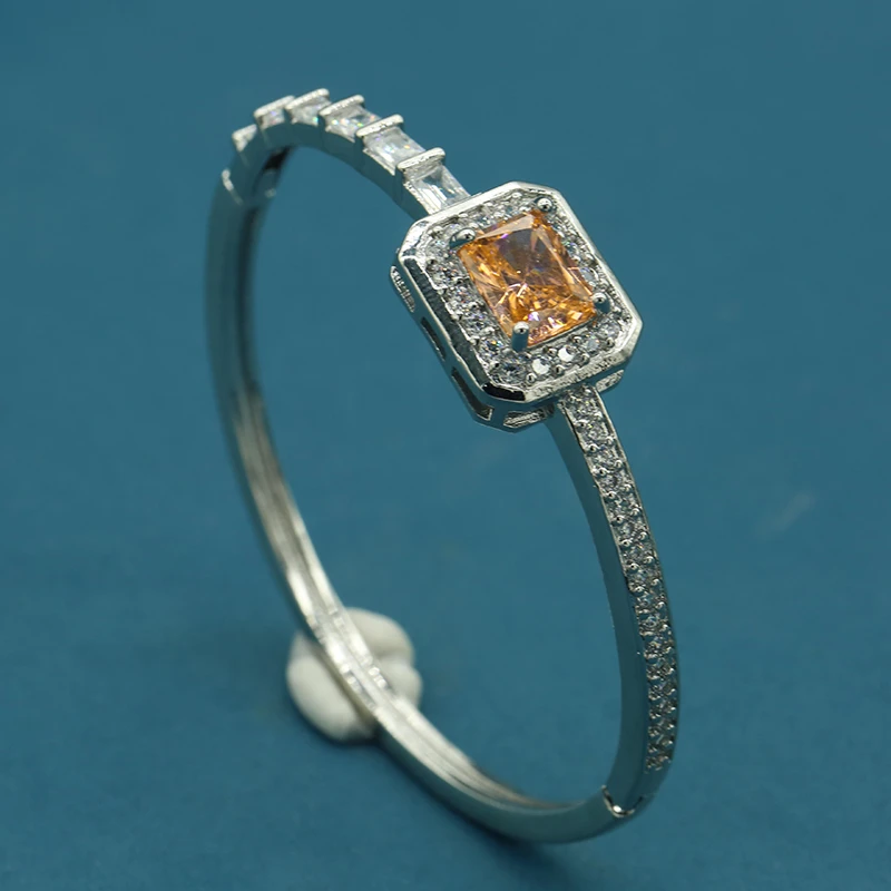 【高级定制】收藏级轻奢时尚设计手镯w1737