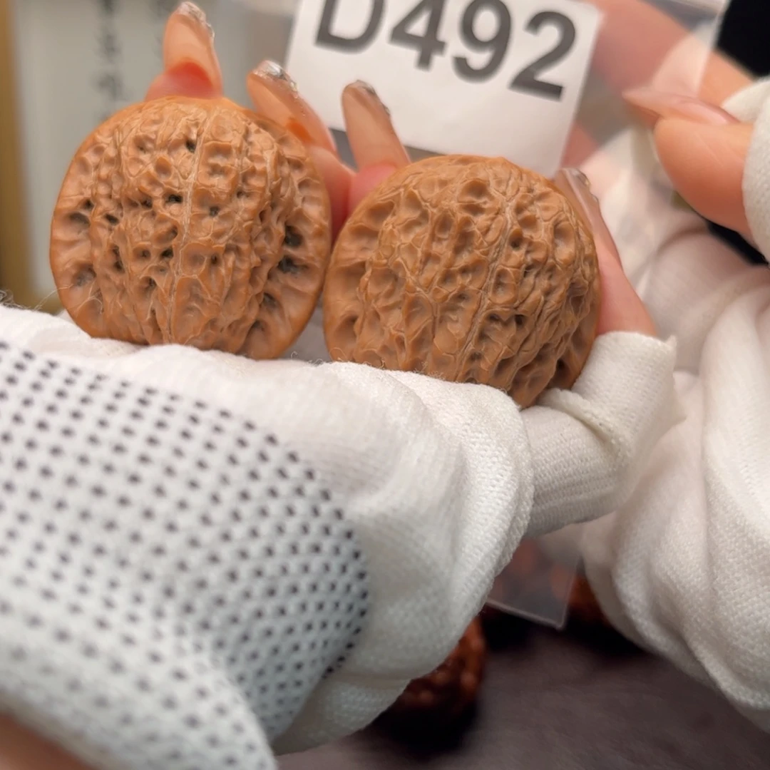 文玩核桃把件38血麒麟d492