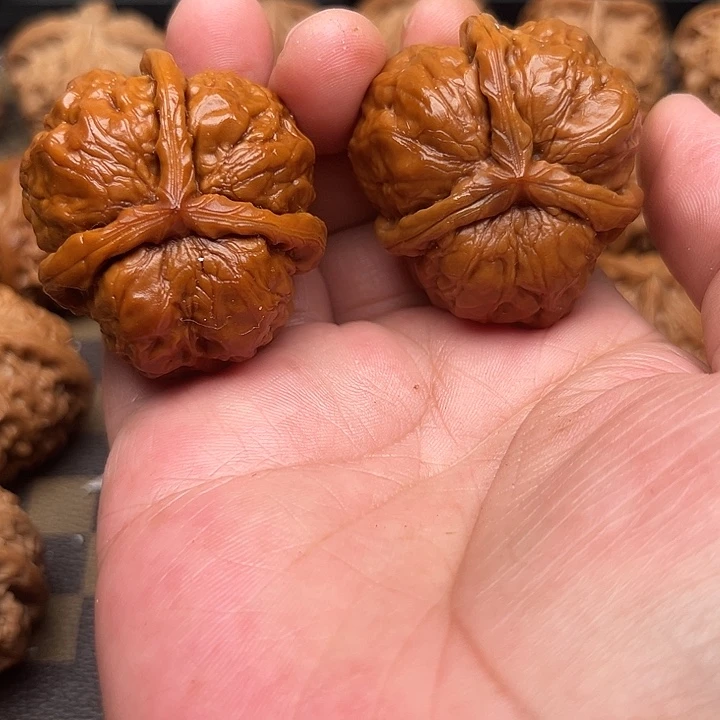 文玩核桃吊坠你们都在