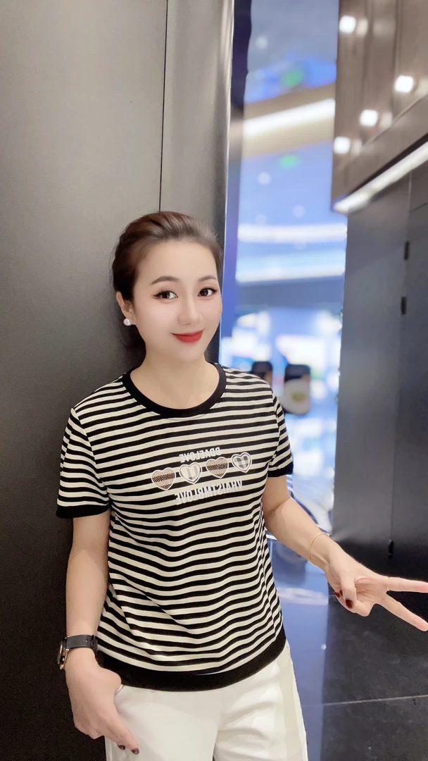 【衣联服饰】精品妈妈款夏季薄款条纹短袖上衣6688