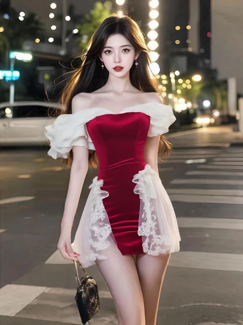 夏季新款2025一字肩抹胸修身收腰网纱蕾丝边连衣裙女时尚温柔高级