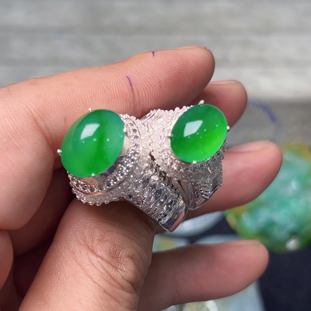 定制翡翠未镶嵌蛋面