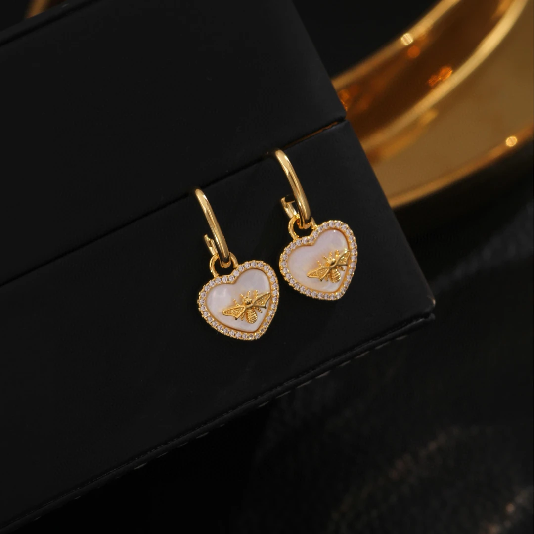 铜合金耳饰 《货号8737》桃心蜜蜂C圈吊坠耳环