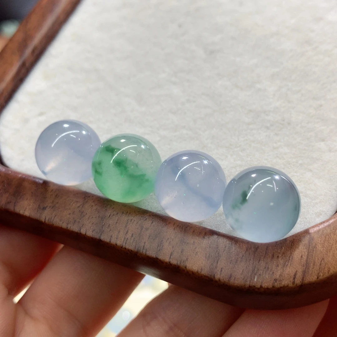 翡翠散珠卡12.6-12.9