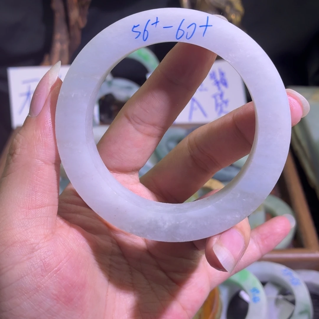 定制翡翠未镶嵌缅甸翡翠A货手镯毛胚定制