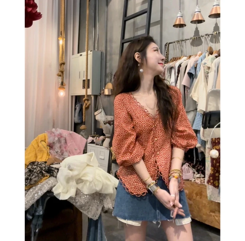 S50418677素拉那里 定制款法式别致爱心手工花边碎花衬衣衬衫棉