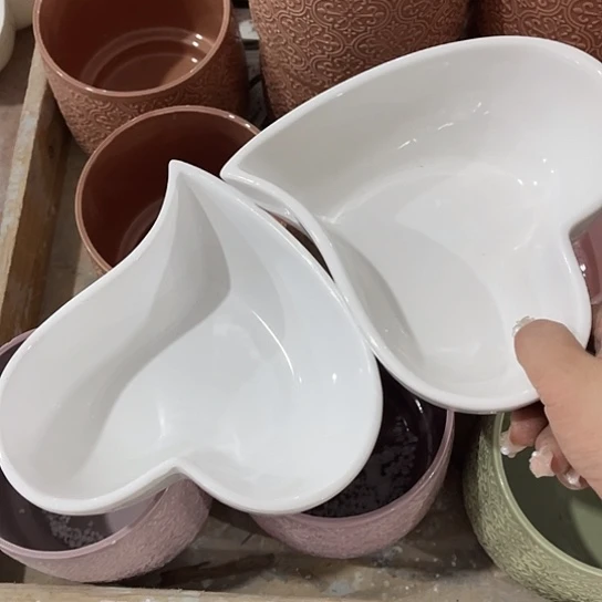 多肉绿植陶瓷花盆9.9，包邮有孔