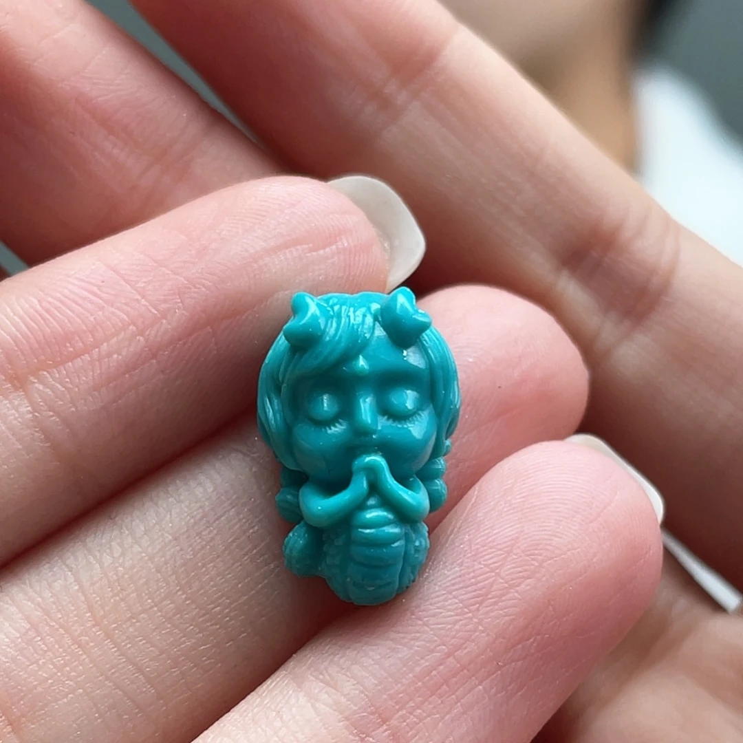 绿松石未镶嵌颈饰