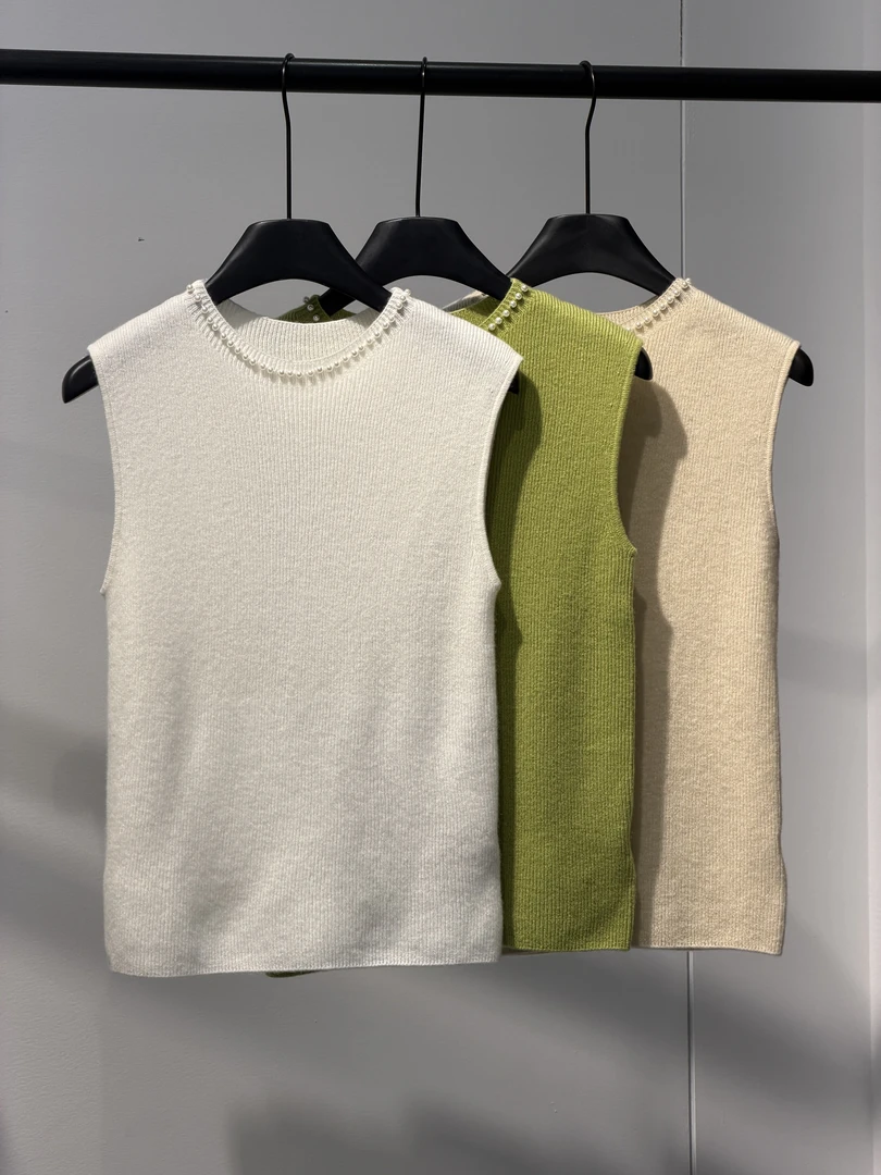 XIAOR-秋季新款三色短袖毛衣