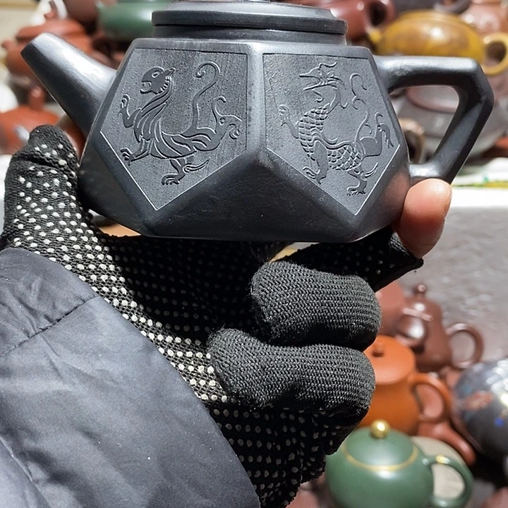 紫砂茶壶微瑕微笑