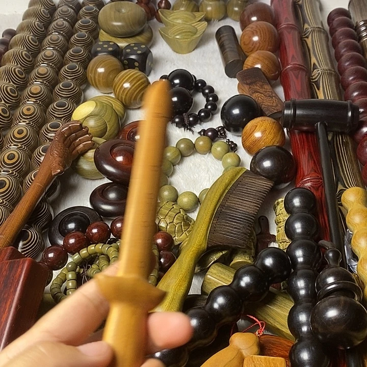 大叶紫檀（黑酸枝木类）589