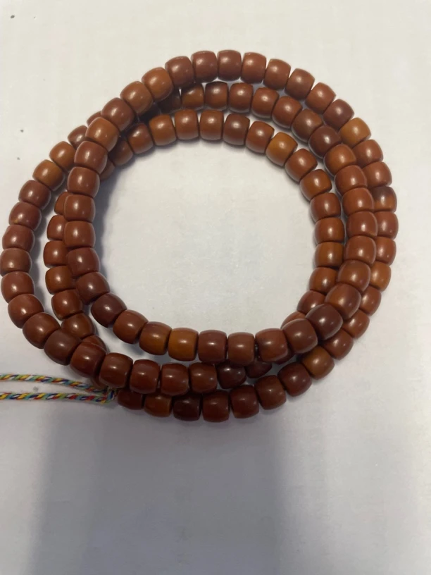 橄榄核尖直切脖挂