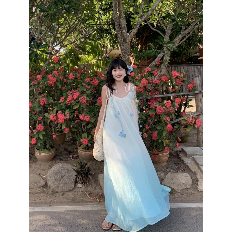「蓝雾织梦」渐变蓝度假风仙气重工裙立体花朵吊带气质法式出游季