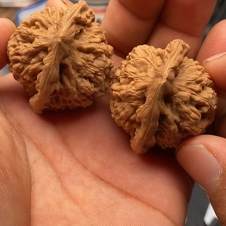 文玩核桃把件官帽