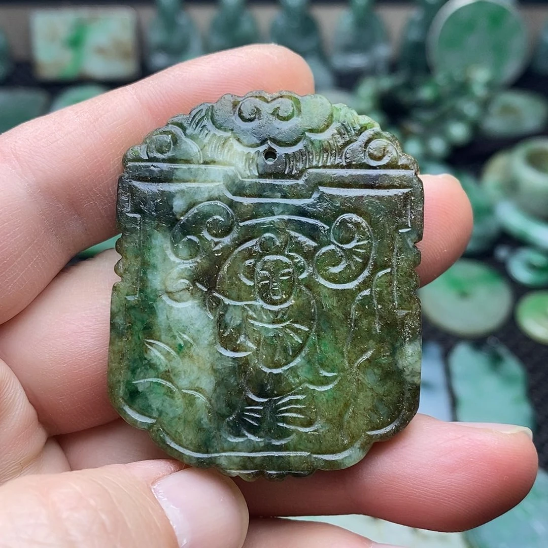 翡翠挂件未镶嵌缅甸天然翡翠童子牌