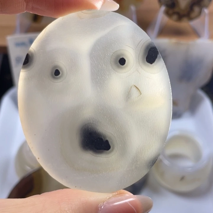 玛瑙/玉髓未镶嵌牌子