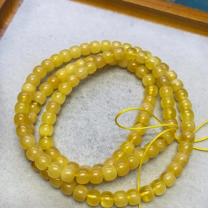 蜜蜡裸石未镶嵌串