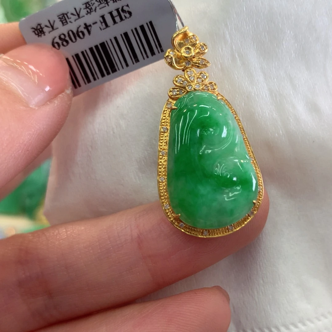 翡翠吊坠(不含链)18K金镶嵌