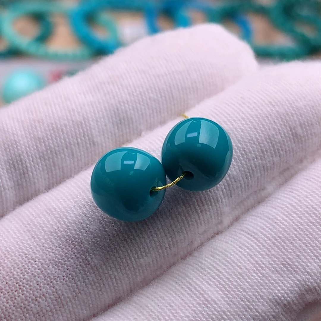 绿松石珠宝奇石未镶嵌笑**云