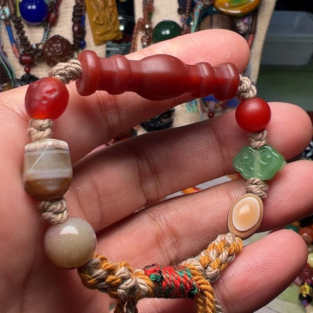 玛瑙/玉髓颈饰未镶嵌