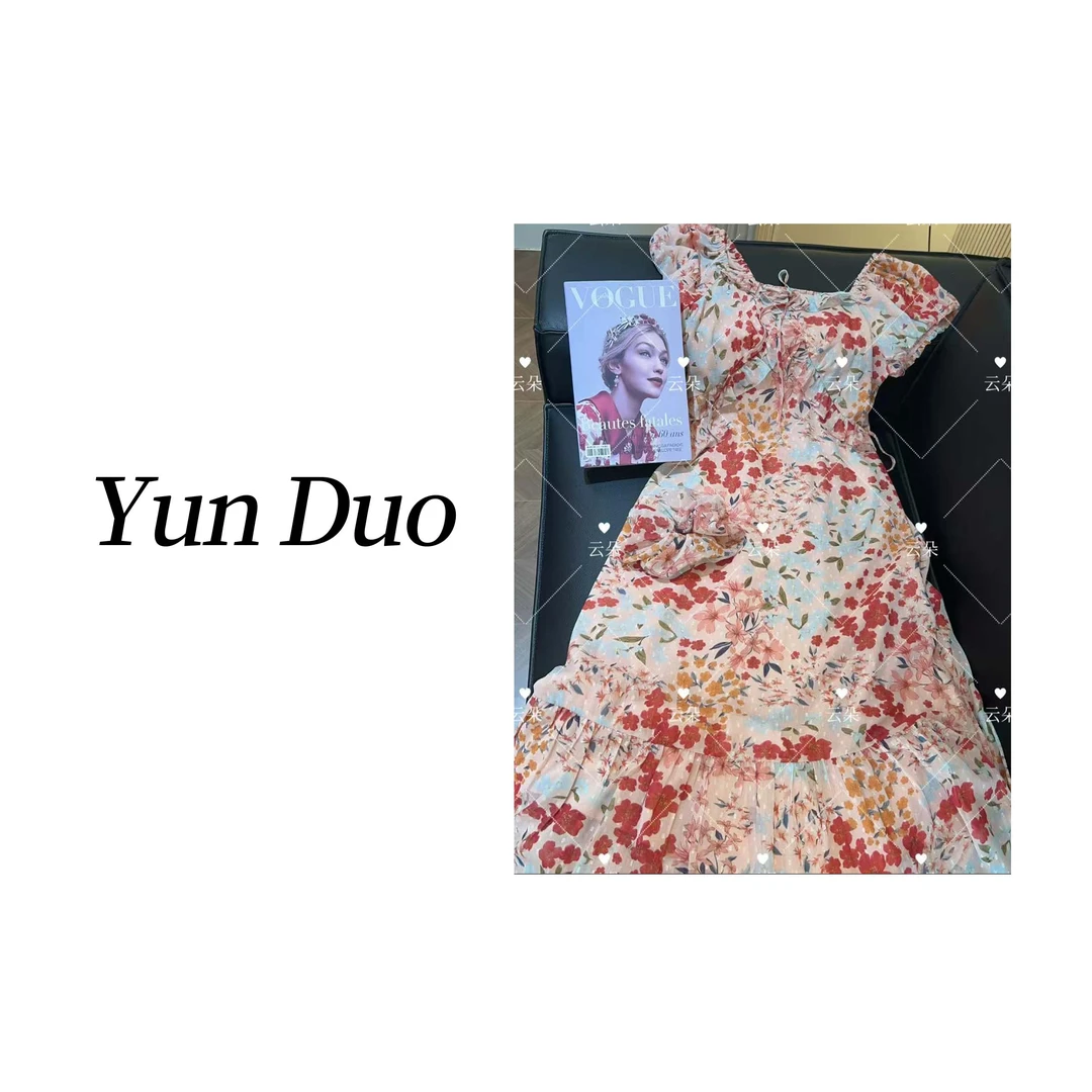 云朵定制【富士山】带发圈法式碎花收腰茶歇连衣裙LC51