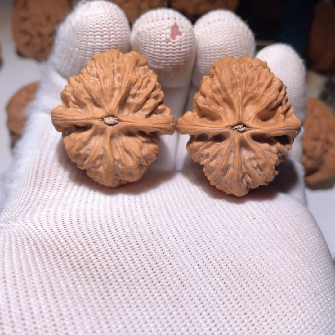 文玩核桃吊坠K*?承德玉玺