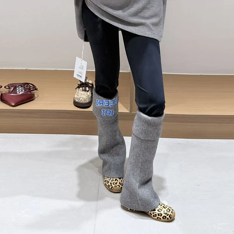 【现货】cheeriupi设计师新款25冬季美式校园袜套瑜伽裤