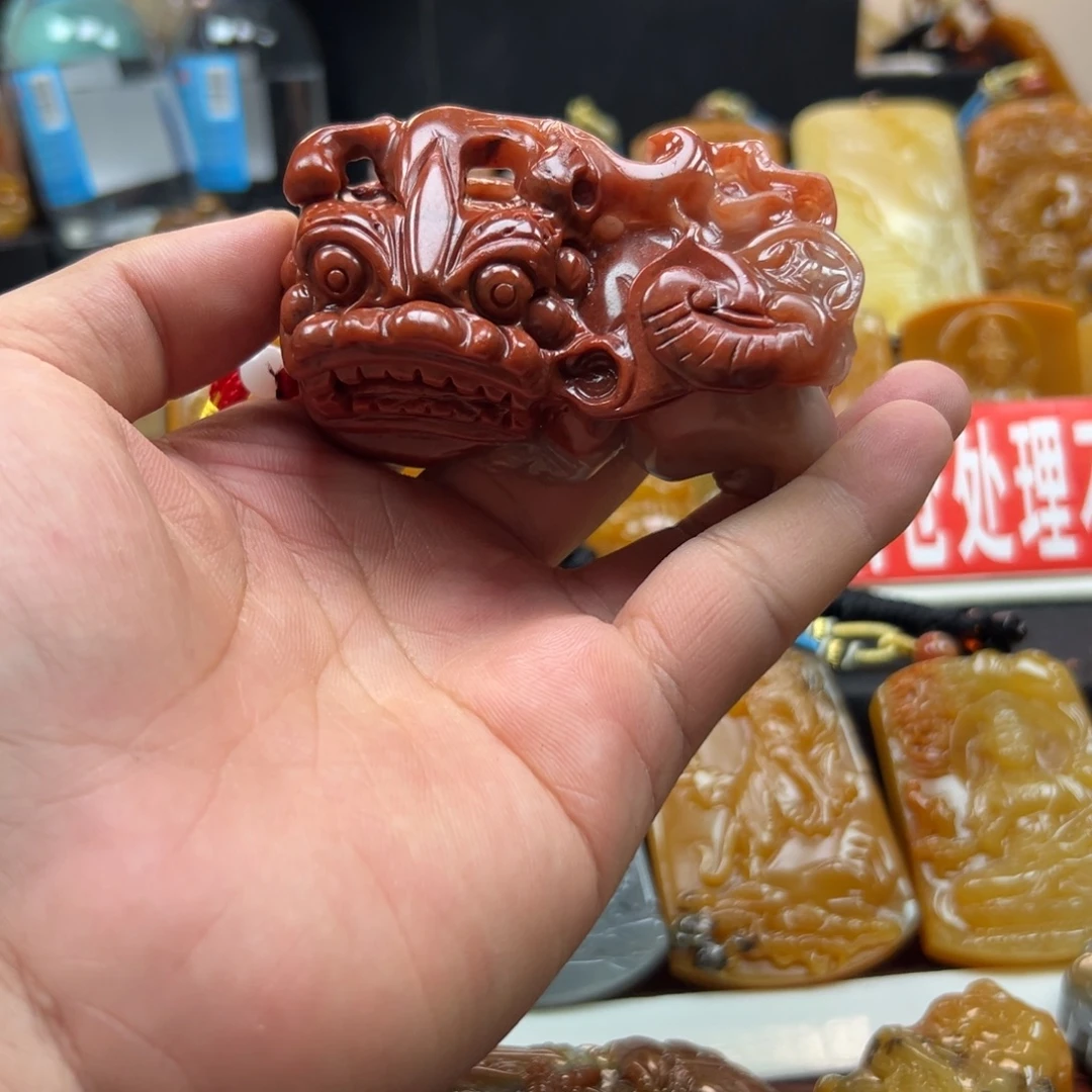 石英质玉（黄龙玉）未镶嵌hly