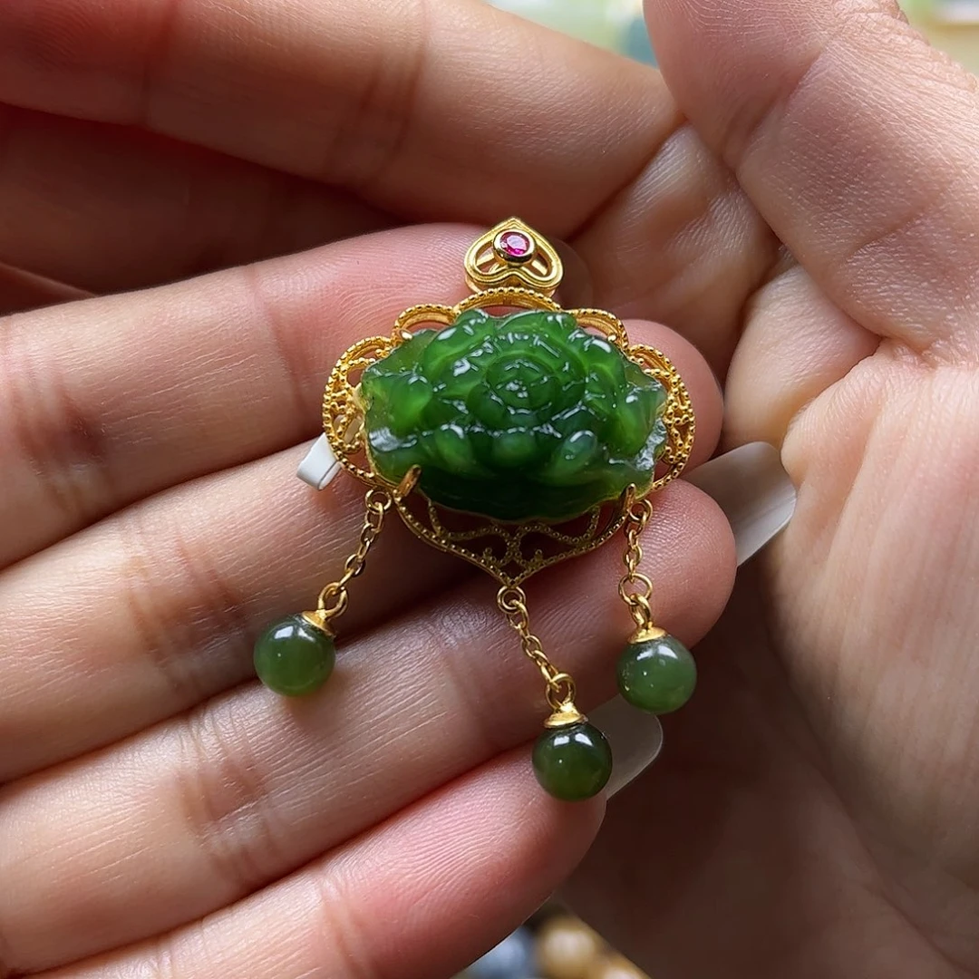 和田玉吊坠银S925镶嵌