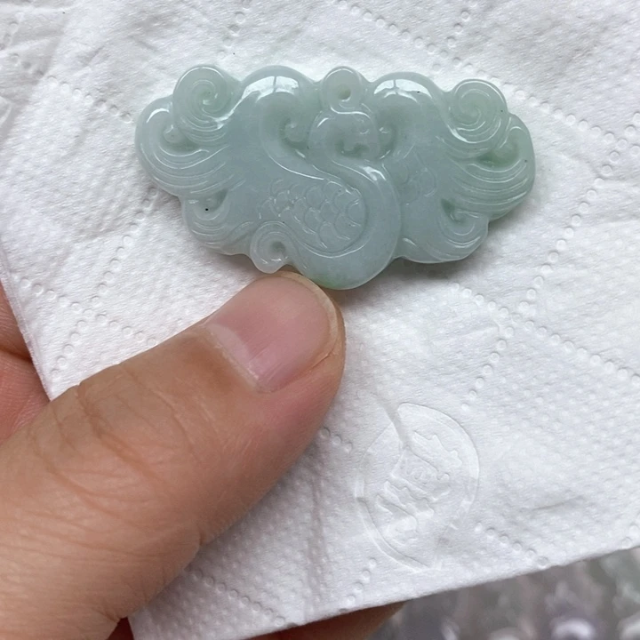 翡翠未镶嵌颈饰17号