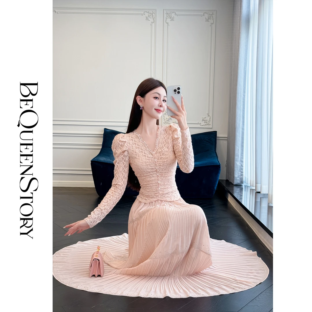 余潇潇【仙雾花神】高级微镂空针织水晶珠珍珠装饰弹力V领修身上衣