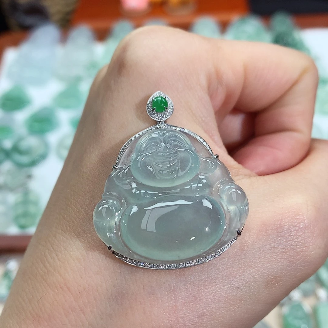 翡翠颈饰18K金镶嵌佛公