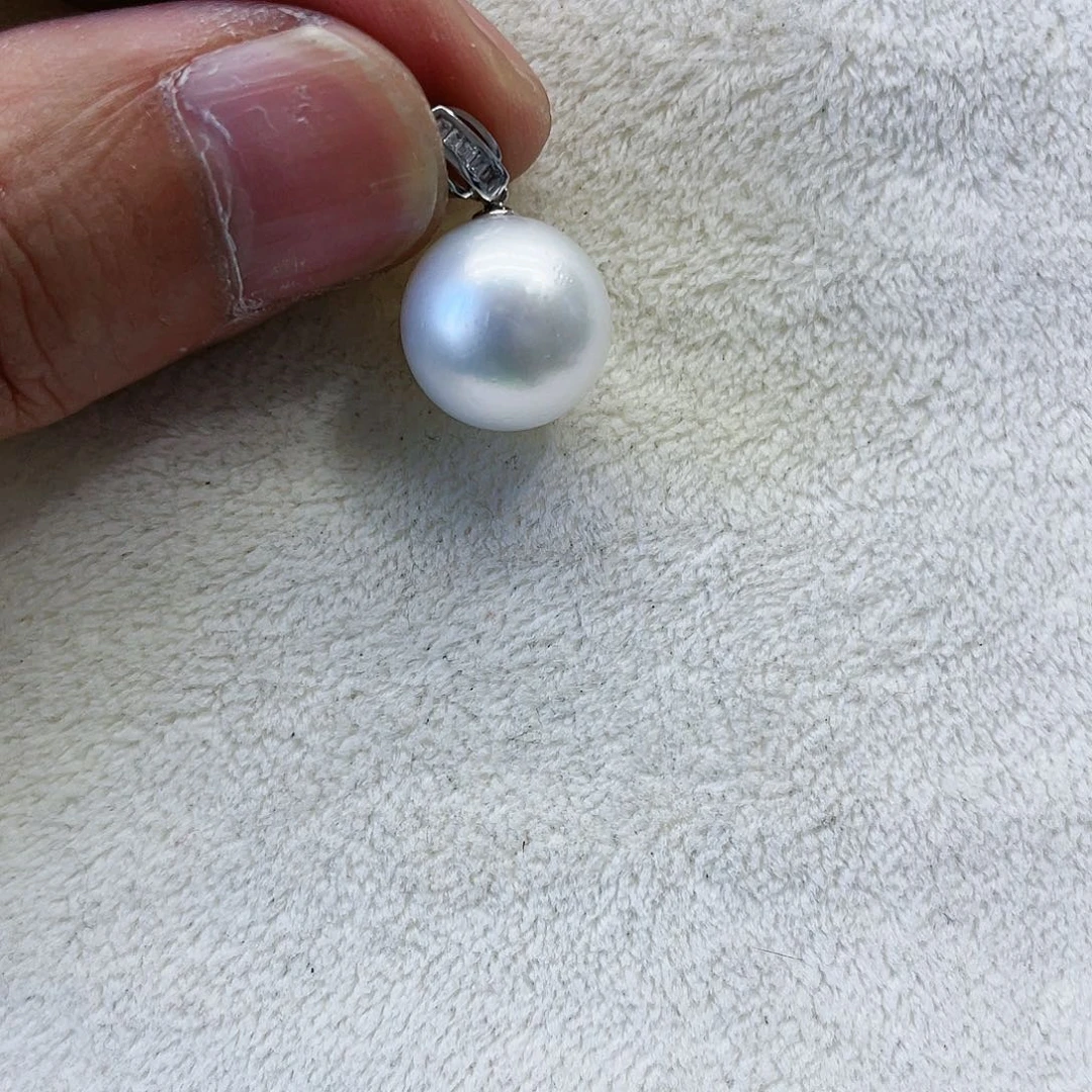 海水珍珠颈饰18K金镶嵌