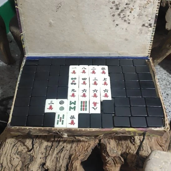 封****聚雅斋甄选阁老物件链接