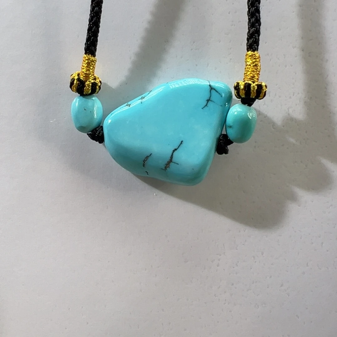 绿松石未镶嵌挂件