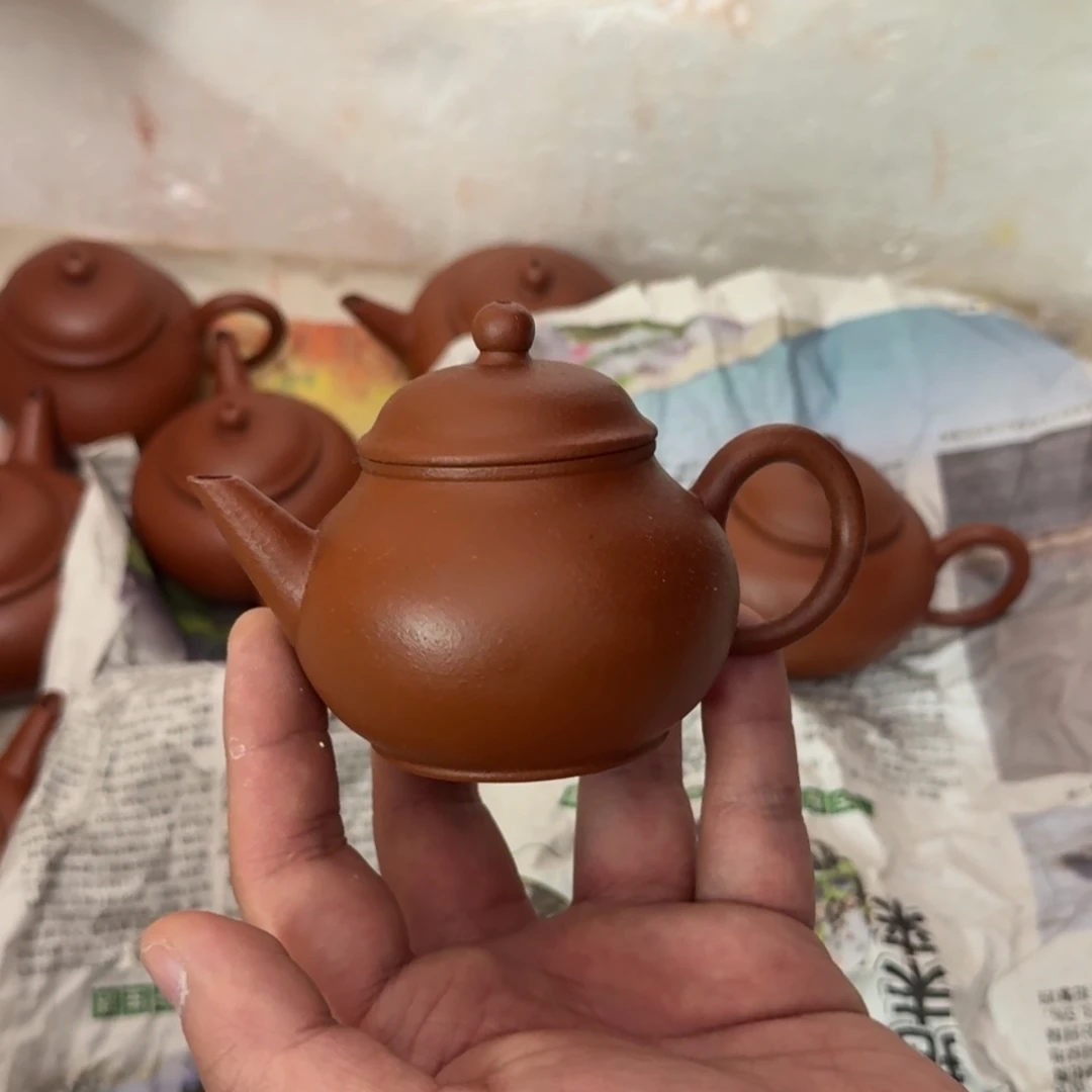 紫砂茶壶朱泥小芭乐110cc