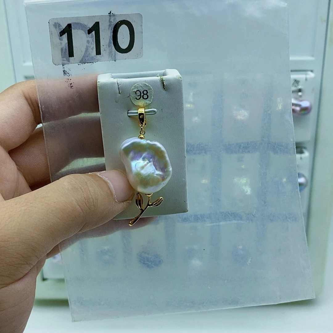 合金颈饰淡水珍珠