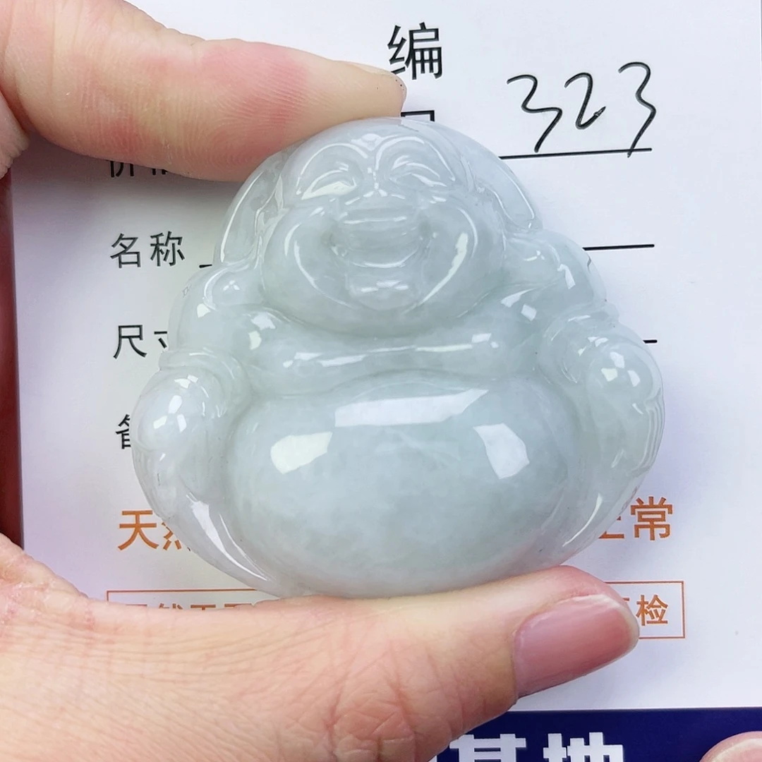 翡翠颈饰未镶嵌佛公