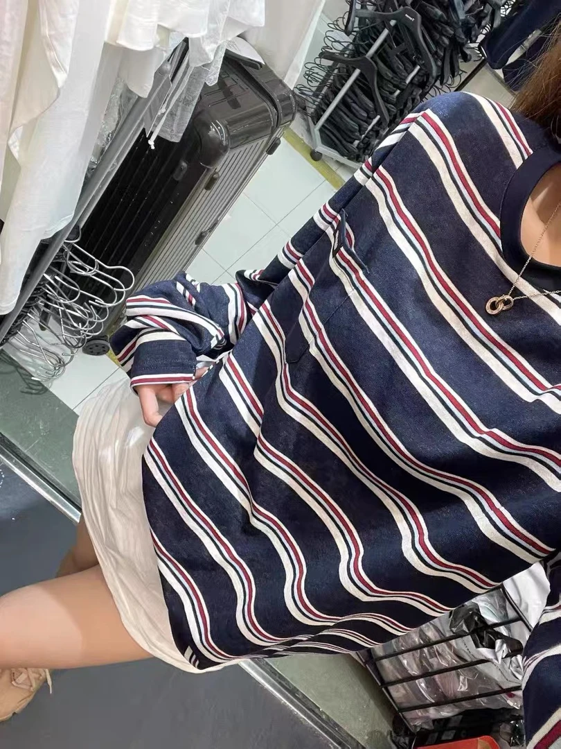 秋季新款圆领彩条防晒宽松版