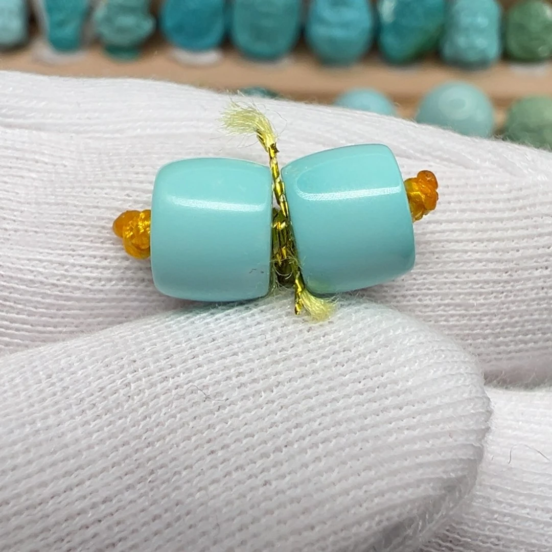 绿松石配饰未镶嵌