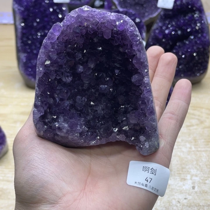 未镶嵌大型摆件（非配饰）紫晶