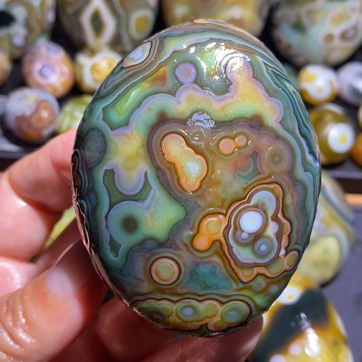 未镶嵌玛瑙/玉髓珠宝半成品70