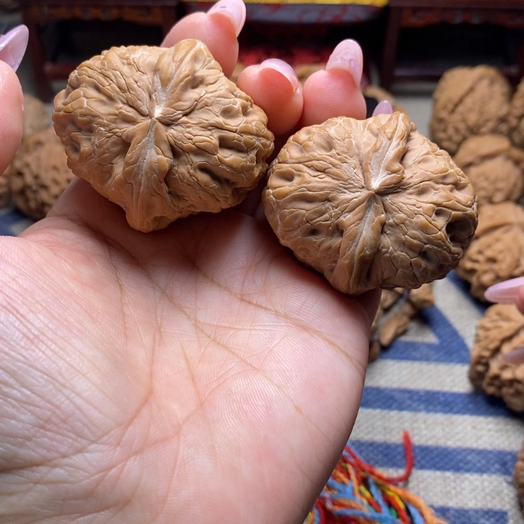 热***8吊坠桃核驴打滚全品47