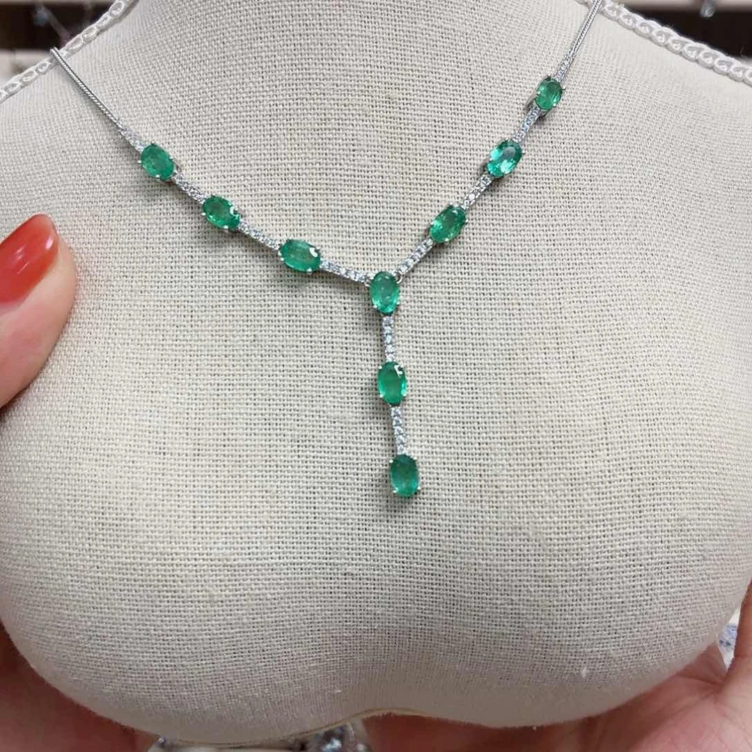 文***文银S925镶嵌项链祖母绿