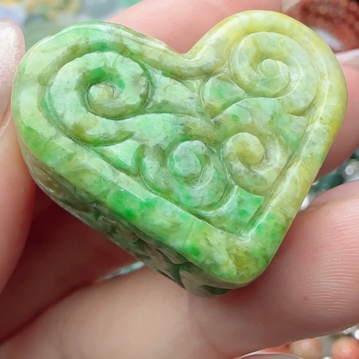 翡翠未镶嵌颈饰天然A货47